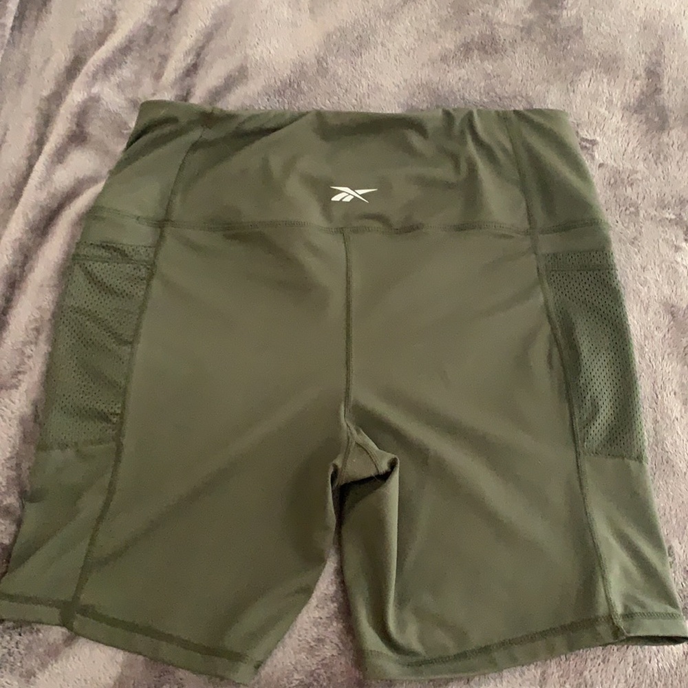 Woman’s Reebok Shorts - Picture 3 of 3